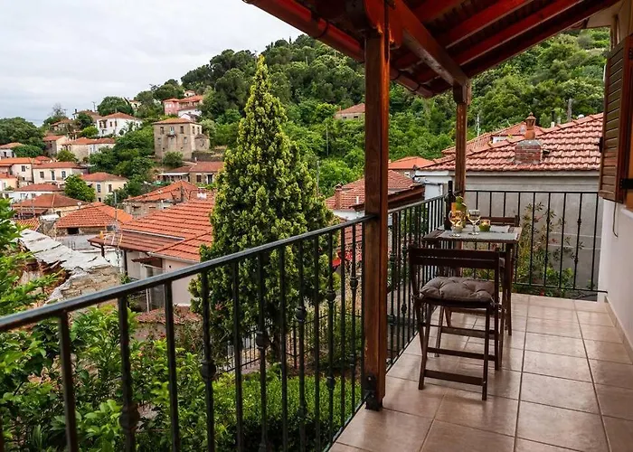 Small House With Garden & View Appartamento *